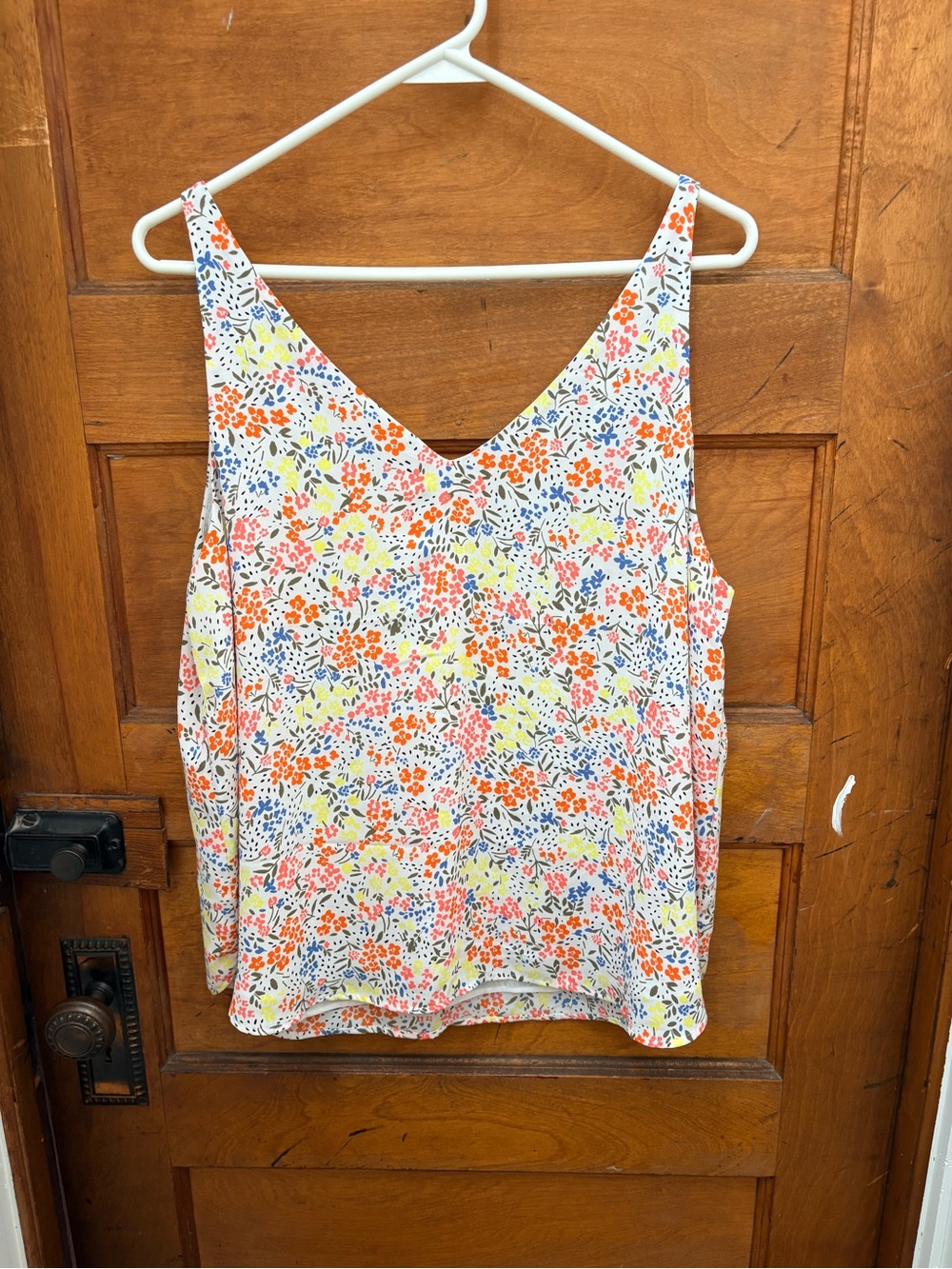 LOFT White Floral V-Neck Blouse